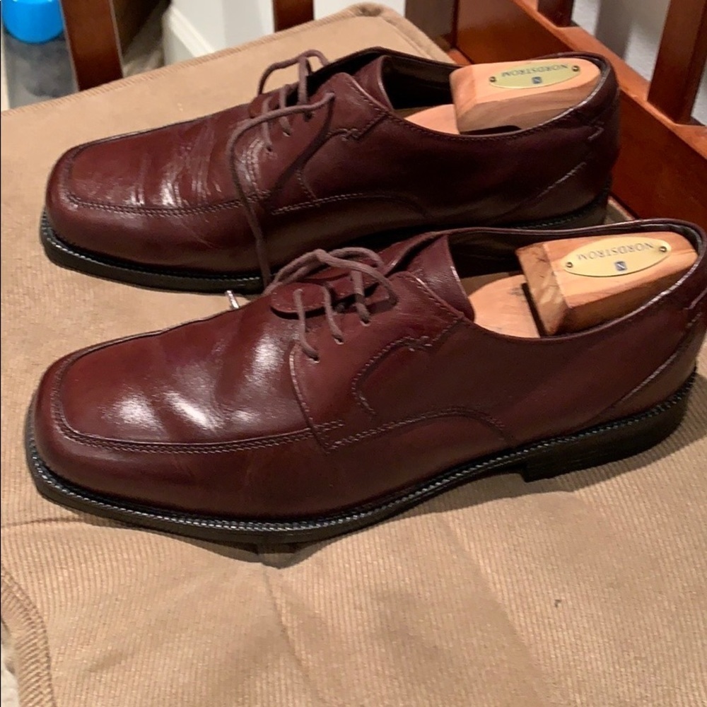 Rockports Leader 2 Oxfords - Picture 5 of 8